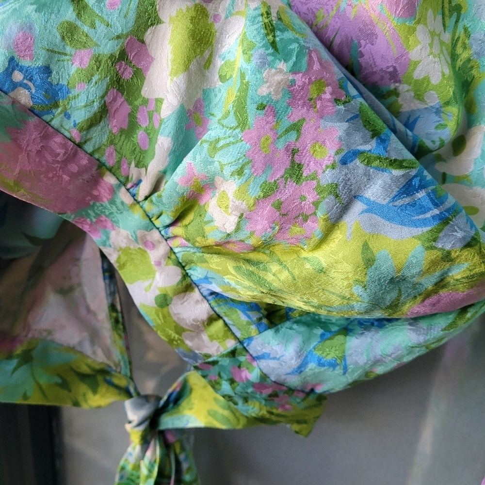 Ronny Kobo Demna Silk Floral Tie-Waist Crop Top Blouse XS Retail $298 Excellent - Picture 11 of 16